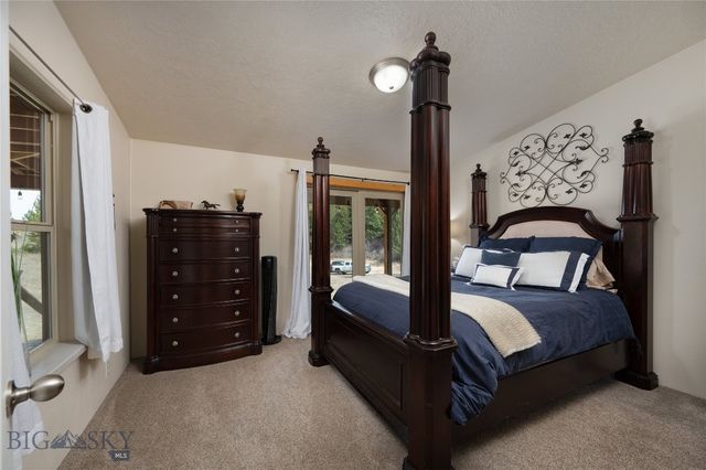 1 Seven Point Road, Livingston, MT 59047