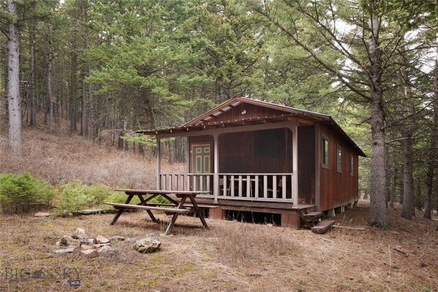 1 Seven Point Road, Livingston, MT 59047