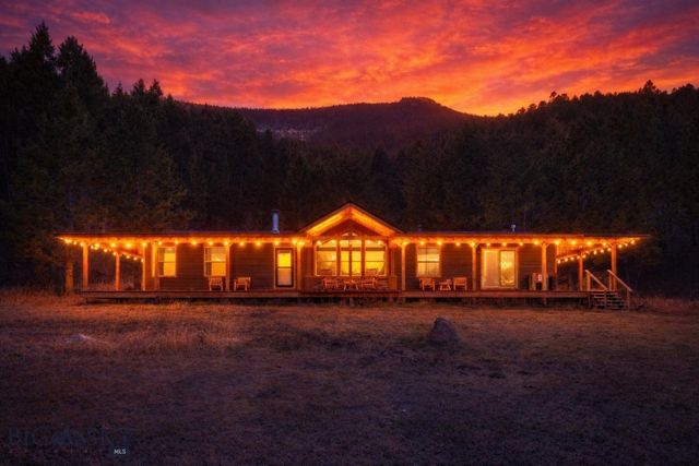 1 Seven Point Road, Livingston, MT 59047