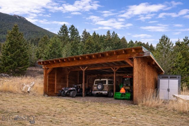 1 Seven Point Road, Livingston, MT 59047