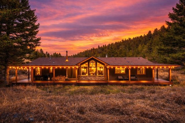 1 Seven Point Road, Livingston, MT 59047