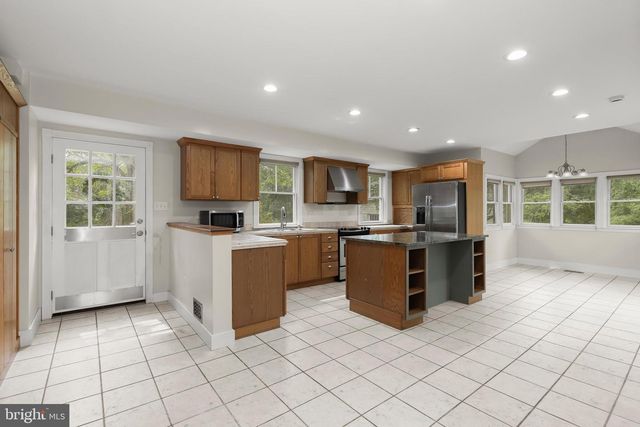 2760 MELROSE AVE, Woodstock, MD 21163