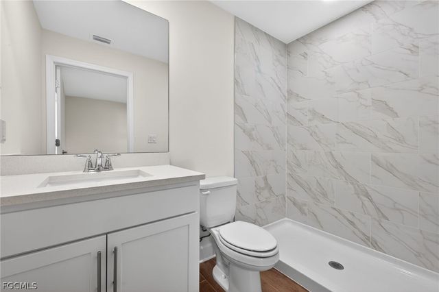 2500 NW 8th PL, Cape Coral, FL 33993