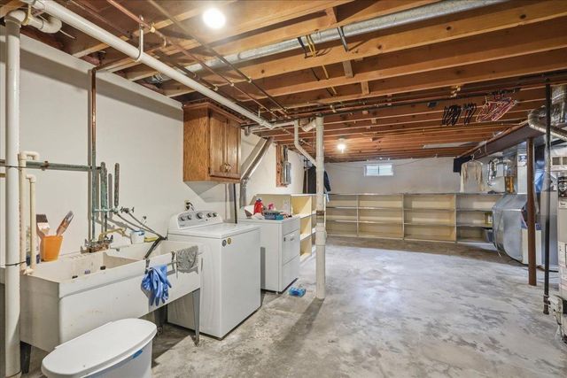 3502 Old Gate Road, Madison, WI 53704