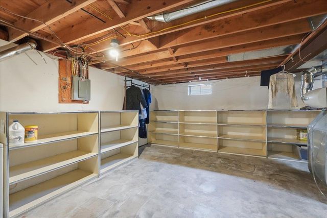 3502 Old Gate Road, Madison, WI 53704