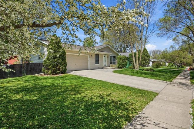 3502 Old Gate Road, Madison, WI 53704