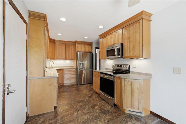 3502 Old Gate Road, Madison, WI 53704