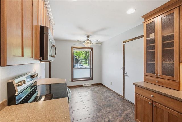 3502 Old Gate Road, Madison, WI 53704
