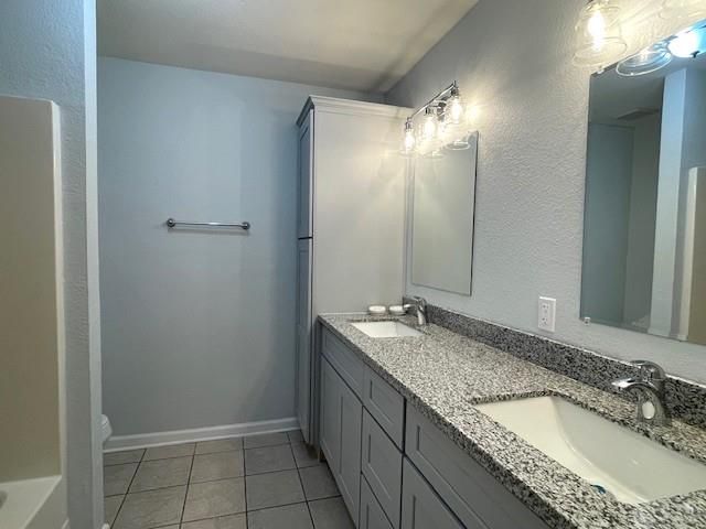 14 Clara Barton Lane, Galveston, TX 77551