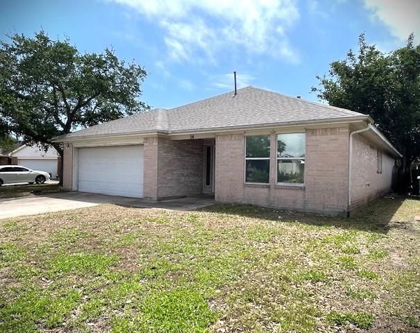14 Clara Barton Lane, Galveston, TX 77551