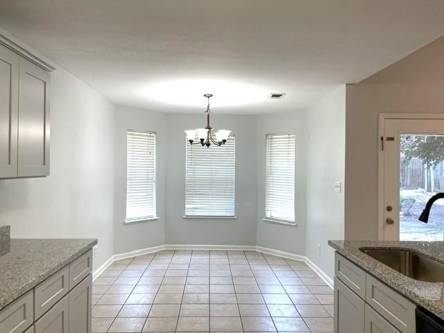 14 Clara Barton Lane, Galveston, TX 77551