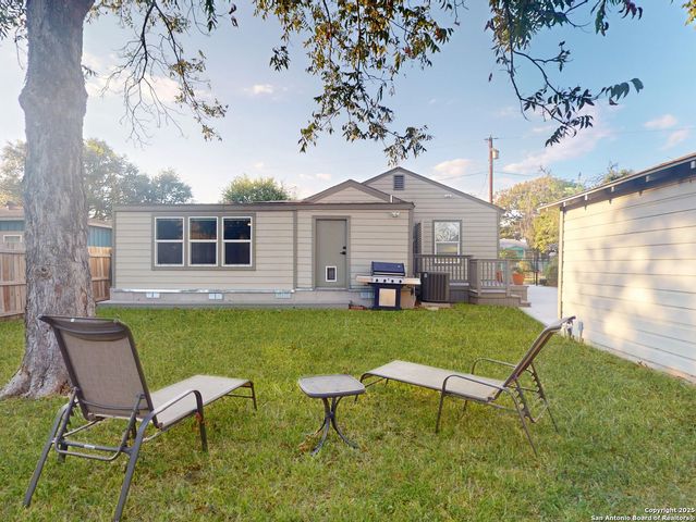 138 New Haven, San Antonio, TX 78209