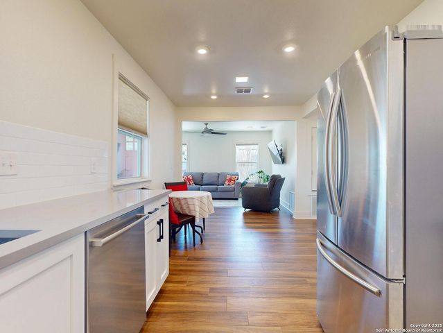 138 New Haven, San Antonio, TX 78209