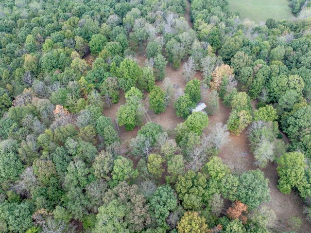 5500 Old Nashville Hwy, Mc Ewen, TN 37101