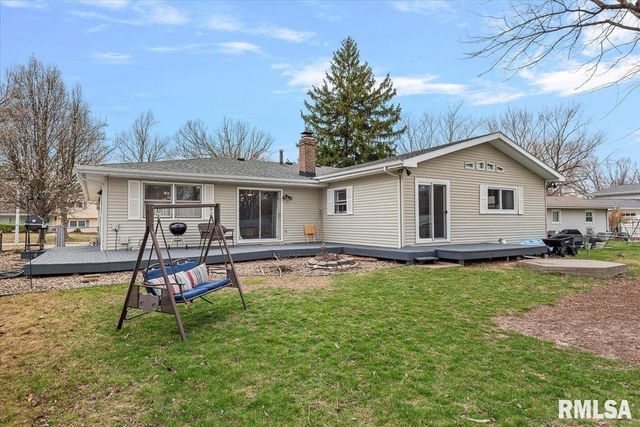 812 ROANOKE Drive, Springfield, IL 62702