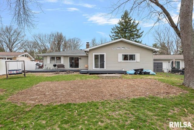 812 ROANOKE Drive, Springfield, IL 62702