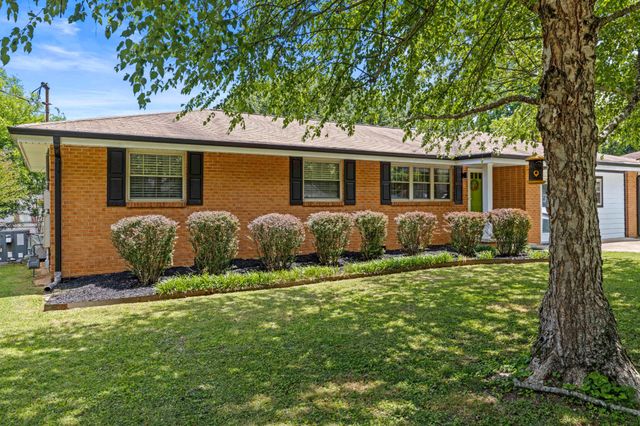 1708 Winifred Drive, Fort Oglethorpe, GA 30742