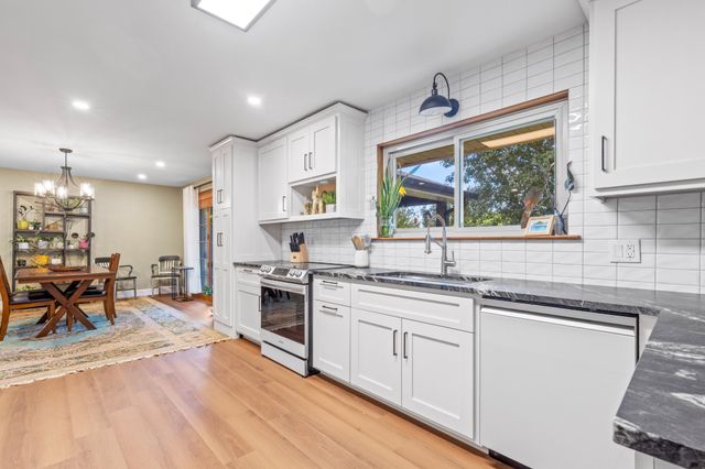 1708 Winifred Drive, Fort Oglethorpe, GA 30742