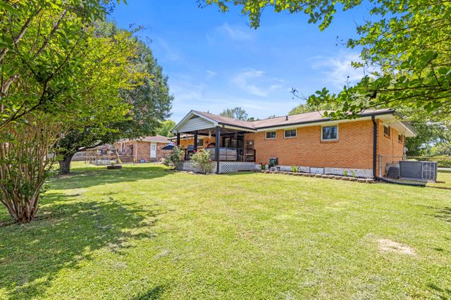 1708 Winifred Drive, Fort Oglethorpe, GA 30742