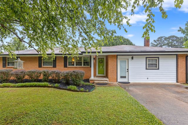 1708 Winifred Drive, Fort Oglethorpe, GA 30742
