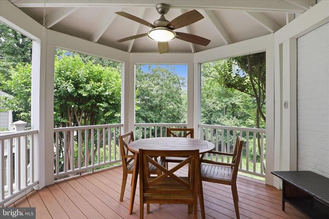2316 N STAFFORD ST, Arlington, VA 22207