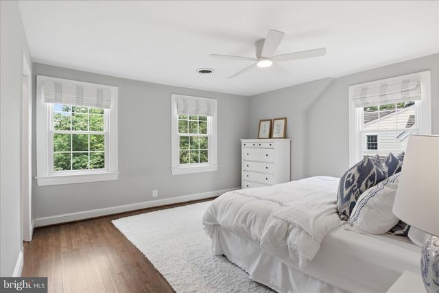 2316 N STAFFORD ST, Arlington, VA 22207