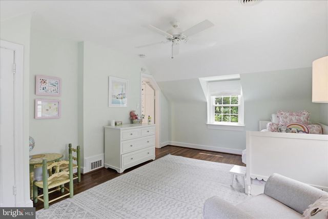 2316 N STAFFORD ST, Arlington, VA 22207