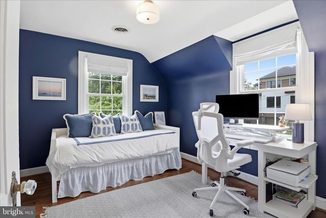 2316 N STAFFORD ST, Arlington, VA 22207