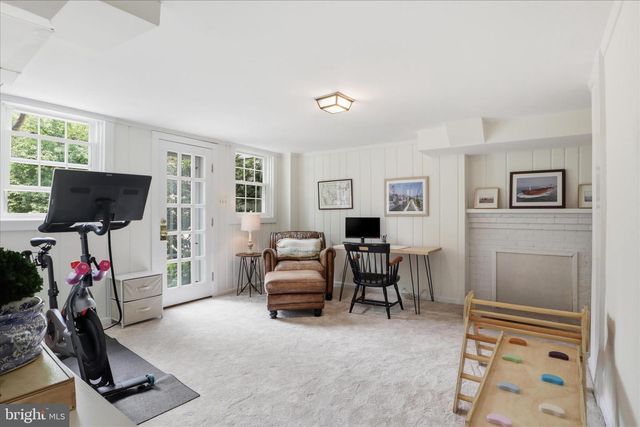 2316 N STAFFORD ST, Arlington, VA 22207