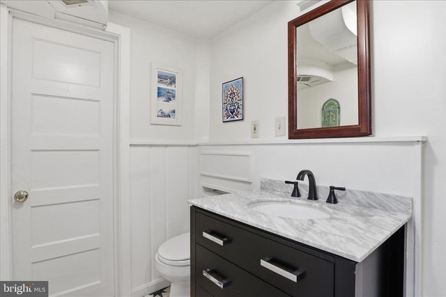 2316 N STAFFORD ST, Arlington, VA 22207