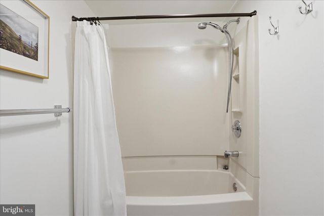 2316 N STAFFORD ST, Arlington, VA 22207