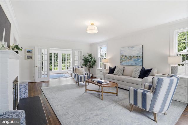 2316 N STAFFORD ST, Arlington, VA 22207