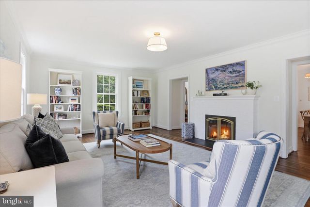 2316 N STAFFORD ST, Arlington, VA 22207