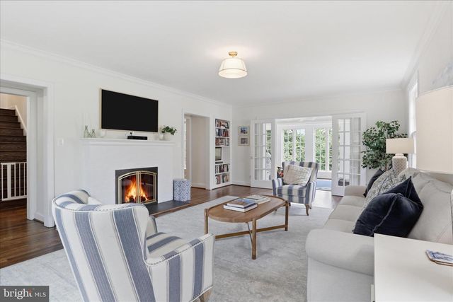 2316 N STAFFORD ST, Arlington, VA 22207