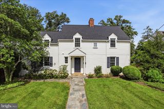 2316 N STAFFORD ST, Arlington, VA 22207
