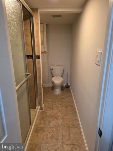 5927 LEEWOOD AVE, Baltimore, MD 21228