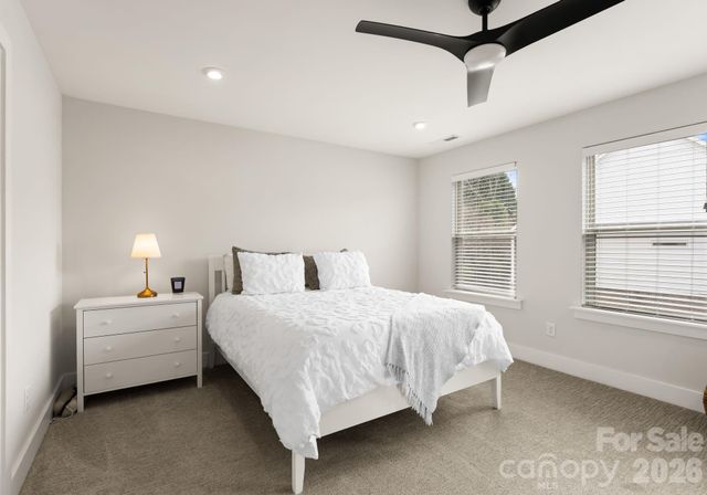 11043 Stetler Street, Charlotte, NC 28204