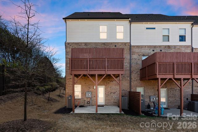 11043 Stetler Street, Charlotte, NC 28204