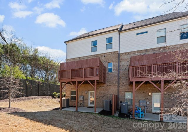 11043 Stetler Street, Charlotte, NC 28204