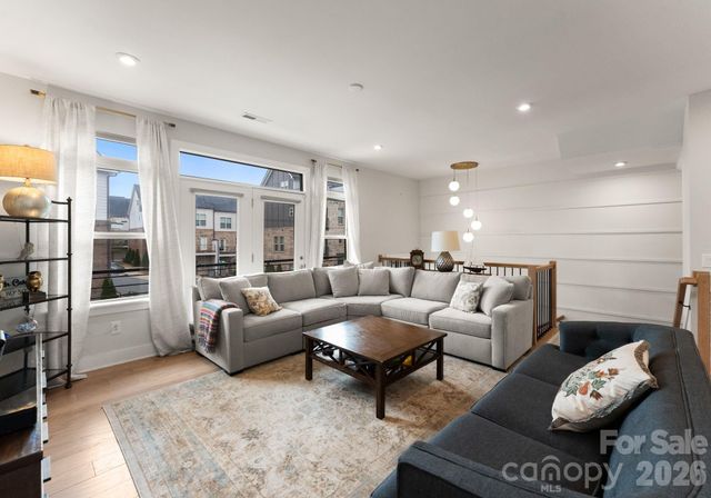 11043 Stetler Street, Charlotte, NC 28204