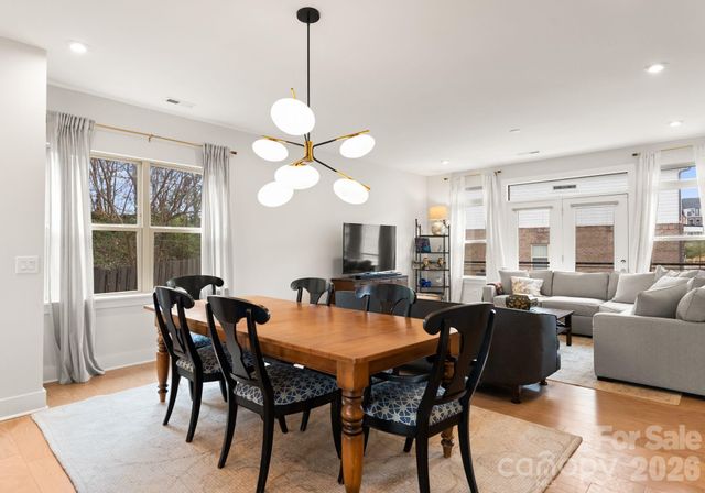 11043 Stetler Street, Charlotte, NC 28204