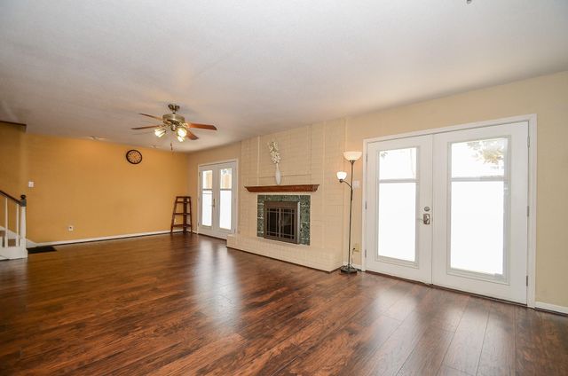 1641 W Sam Houston Parkway S, Houston, TX 77042