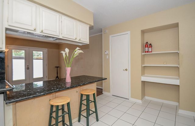 1641 W Sam Houston Parkway S, Houston, TX 77042