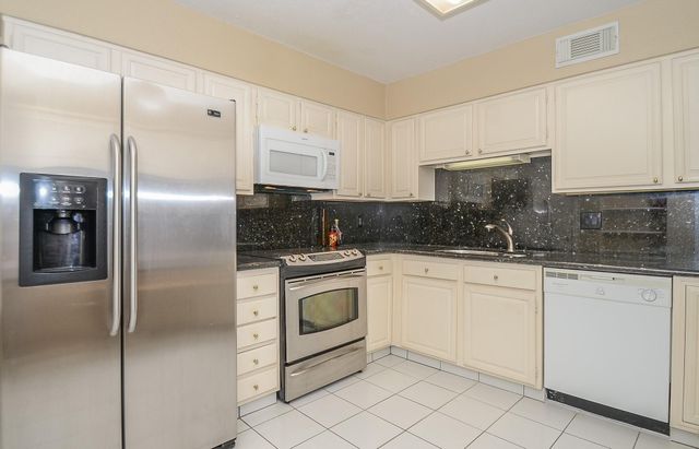 1641 W Sam Houston Parkway S, Houston, TX 77042