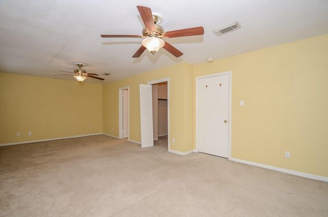 1641 W Sam Houston Parkway S, Houston, TX 77042