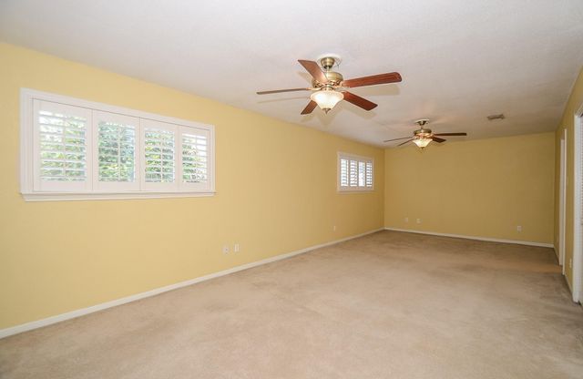 1641 W Sam Houston Parkway S, Houston, TX 77042