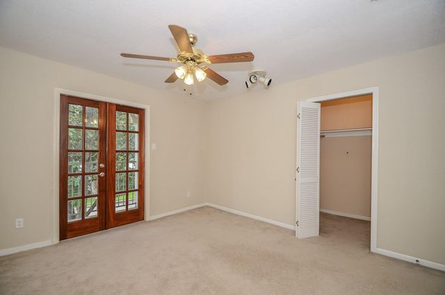 1641 W Sam Houston Parkway S, Houston, TX 77042