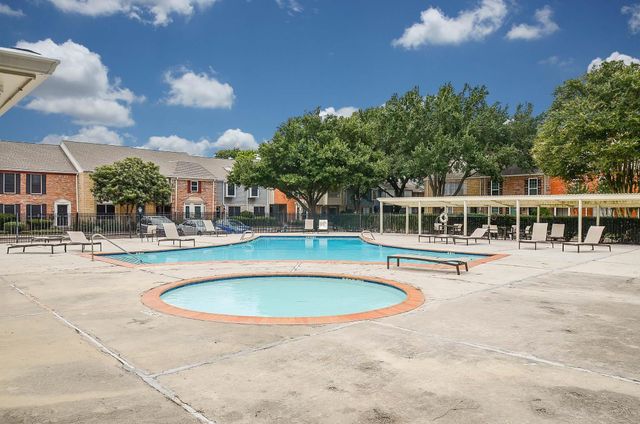 1641 W Sam Houston Parkway S, Houston, TX 77042