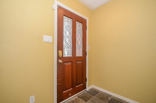 1641 W Sam Houston Parkway S, Houston, TX 77042