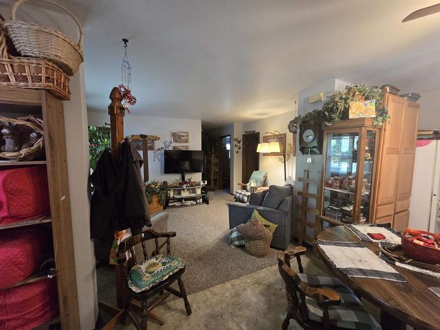 215 N OXFORD STREET, Wautoma, WI 54982